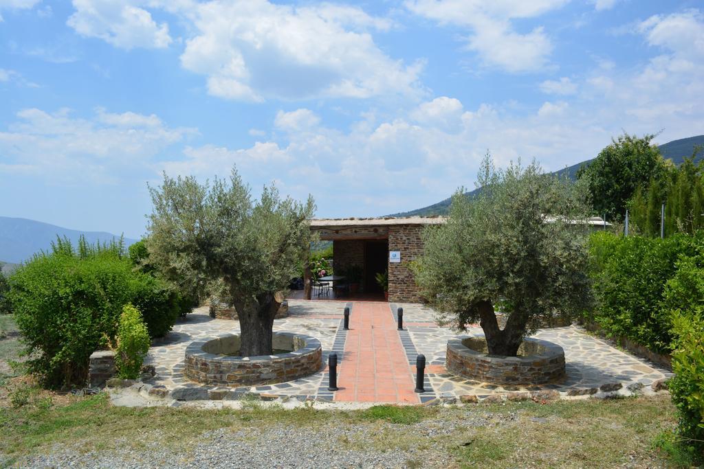Cortijo La Loma De La Alpujarra Pitres Exterior foto